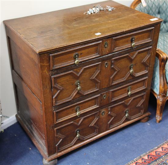 Geometric fronted chest of drawers, W.87cm